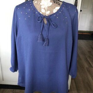 Silver Embossed Blue Top